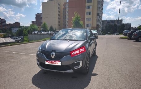 Renault Kaptur I рестайлинг, 2017 год, 1 850 000 рублей, 1 фотография