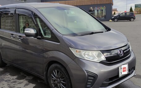 Honda Stepwgn IV, 2015 год, 1 388 000 рублей, 1 фотография