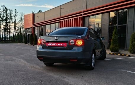 Volkswagen Jetta VI, 2007 год, 350 000 рублей, 7 фотография