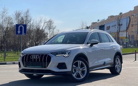Audi Q3, 2022 год, 2 650 000 рублей, 2 фотография