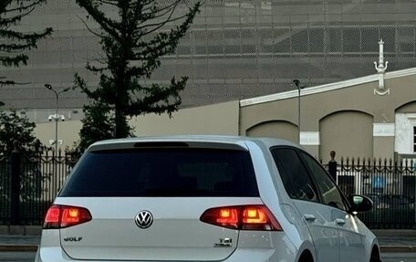 Volkswagen Golf VII, 2015 год, 1 550 000 рублей, 2 фотография