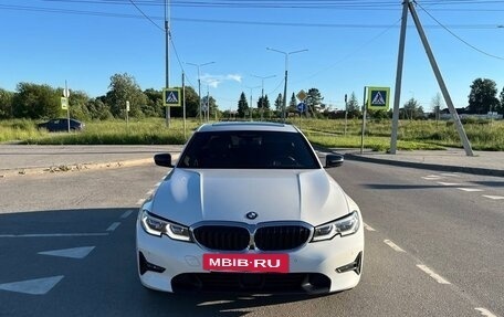 BMW 3 серия, 2019 год, 3 300 000 рублей, 2 фотография