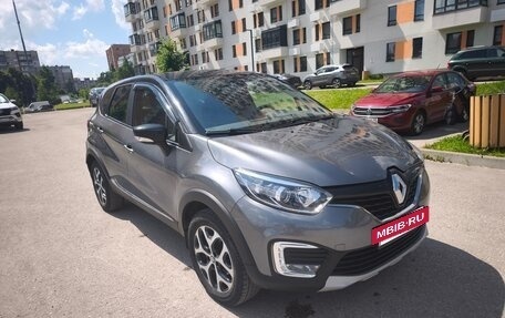 Renault Kaptur I рестайлинг, 2017 год, 1 850 000 рублей, 6 фотография