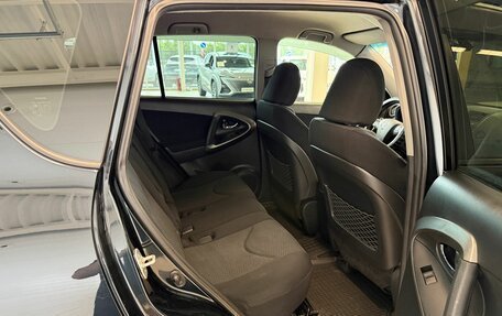Toyota RAV4, 2011 год, 1 699 000 рублей, 18 фотография