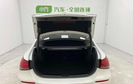 Mercedes-Benz A-Класс, 2022 год, 2 060 000 рублей, 12 фотография