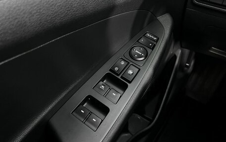 Hyundai Tucson III, 2018 год, 2 050 000 рублей, 18 фотография