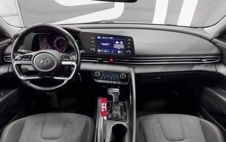 Hyundai Elantra, 2021 год, 2 099 900 рублей, 10 фотография