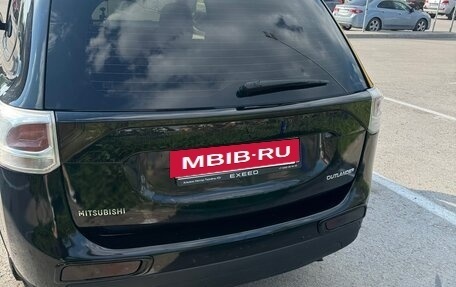 Mitsubishi Outlander III рестайлинг 3, 2014 год, 1 350 000 рублей, 6 фотография