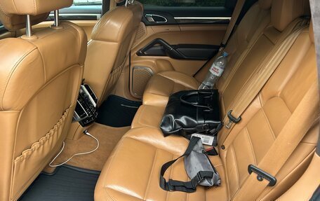 Porsche Cayenne III, 2011 год, 13 фотография