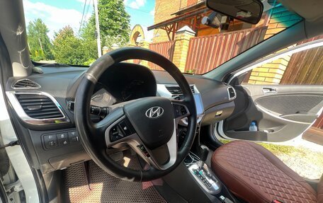 Hyundai Solaris II рестайлинг, 2013 год, 780 000 рублей, 10 фотография