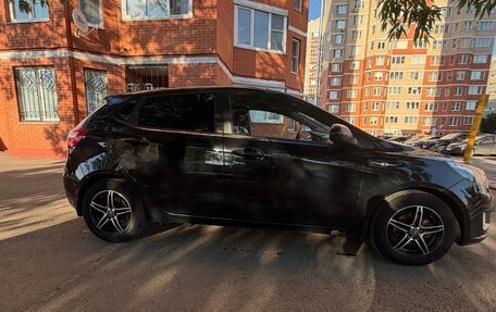 KIA Rio III рестайлинг, 2013 год, 1 000 000 рублей, 5 фотография