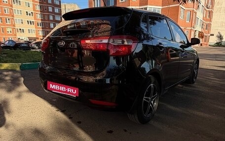 KIA Rio III рестайлинг, 2013 год, 1 000 000 рублей, 4 фотография