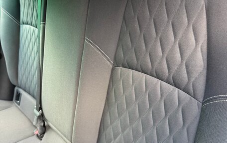 Toyota Corolla, 2019 год, 1 850 000 рублей, 9 фотография