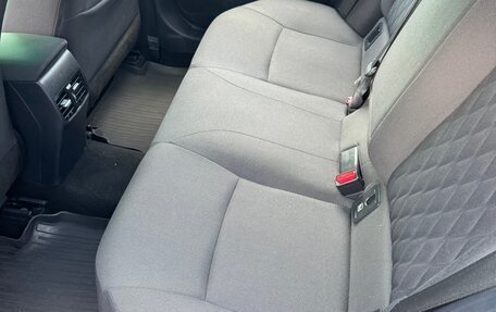 Toyota Corolla, 2019 год, 1 850 000 рублей, 5 фотография