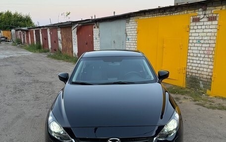 Mazda 3, 2015 год, 1 550 000 рублей, 2 фотография