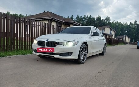 BMW 3 серия, 2012 год, 2 000 000 рублей, 5 фотография