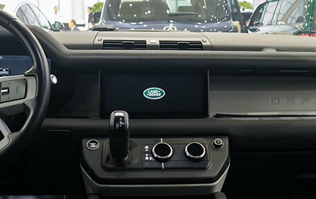 Land Rover Defender II, 2020 год, 5 400 000 рублей, 18 фотография