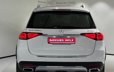 Mercedes-Benz GLE, 2023 год, 6 300 000 рублей, 5 фотография