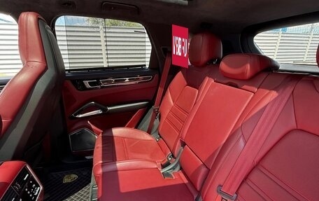 Porsche Cayenne III, 2018 год, 6 200 000 рублей, 10 фотография