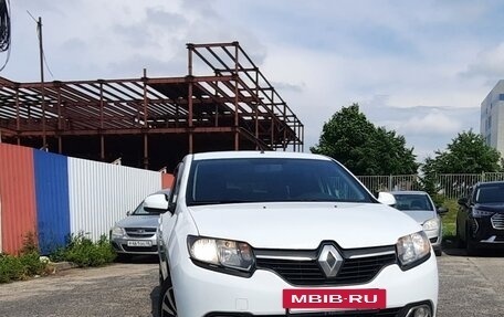 Renault Logan II, 2018 год, 750 000 рублей, 7 фотография