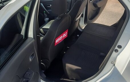 Renault Logan II, 2018 год, 750 000 рублей, 14 фотография