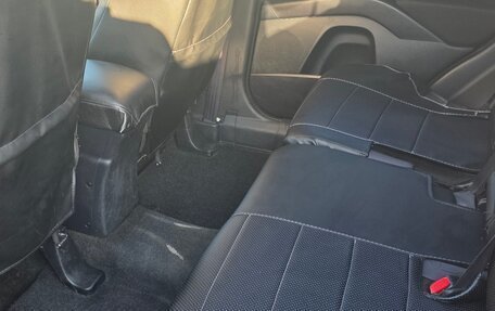 Mitsubishi Outlander III рестайлинг 3, 2012 год, 1 150 000 рублей, 10 фотография