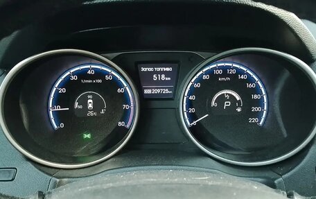 Hyundai ix35 I рестайлинг, 2011 год, 1 400 000 рублей, 11 фотография