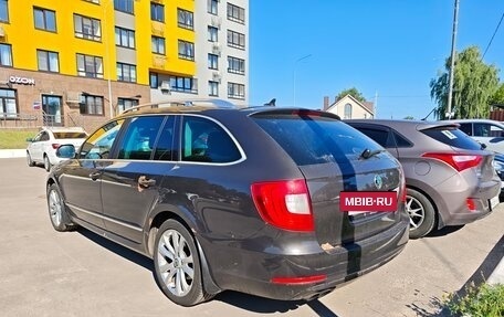 Skoda Superb III рестайлинг, 2011 год, 1 050 000 рублей, 4 фотография