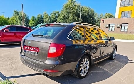 Skoda Superb III рестайлинг, 2011 год, 1 050 000 рублей, 3 фотография