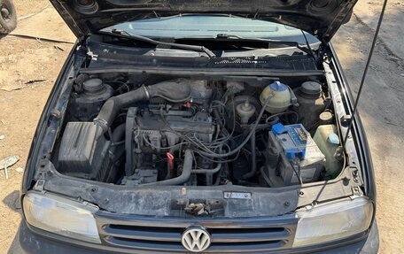 Volkswagen Vento, 1992 год, 120 000 рублей, 10 фотография