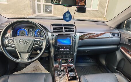Toyota Camry, 2015 год, 1 650 000 рублей, 5 фотография
