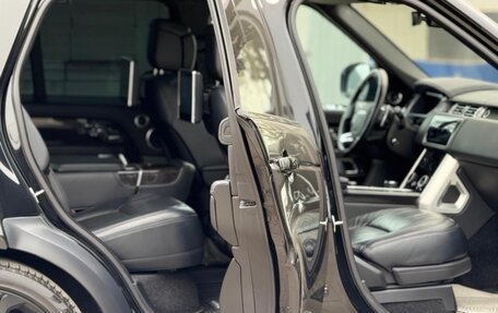 Land Rover Range Rover IV рестайлинг, 2019 год, 9 890 000 рублей, 13 фотография