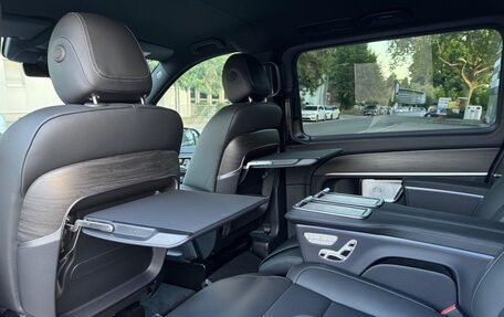 Mercedes-Benz V-Класс, 2026 год, 18 900 000 рублей, 9 фотография