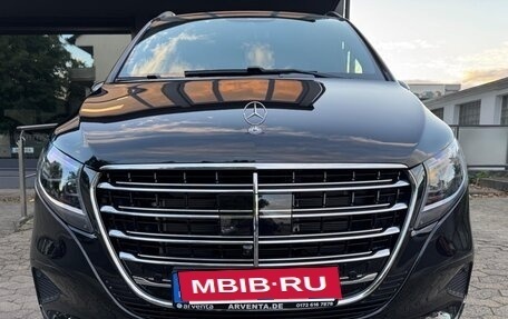 Mercedes-Benz V-Класс, 2026 год, 18 900 000 рублей, 3 фотография