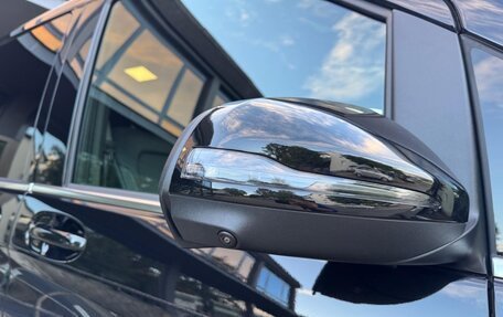 Mercedes-Benz V-Класс, 2026 год, 18 900 000 рублей, 27 фотография