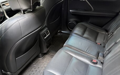 Lexus RX IV рестайлинг, 2016 год, 3 100 000 рублей, 9 фотография