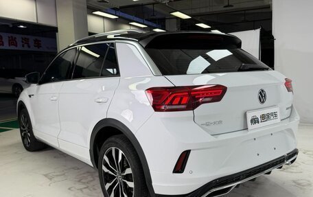 Volkswagen T-Roc I, 2022 год, 1 571 000 рублей, 4 фотография