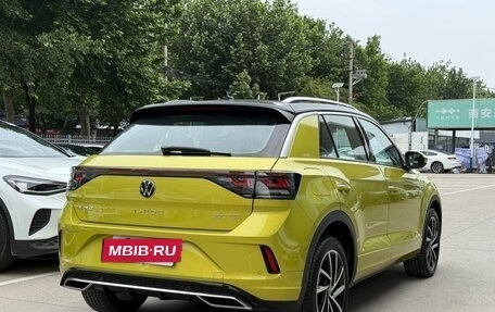 Volkswagen T-Roc I, 2022 год, 1 623 000 рублей, 6 фотография