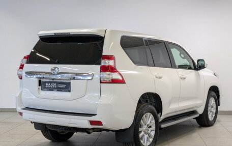 Toyota Land Cruiser Prado 150 рестайлинг 2, 2014 год, 3 500 000 рублей, 5 фотография