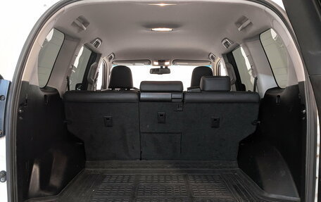 Toyota Land Cruiser Prado 150 рестайлинг 2, 2014 год, 3 500 000 рублей, 10 фотография