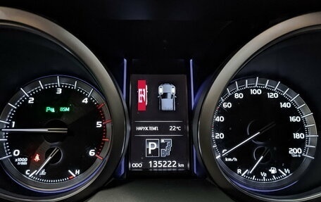 Toyota Land Cruiser Prado 150 рестайлинг 2, 2014 год, 3 500 000 рублей, 16 фотография