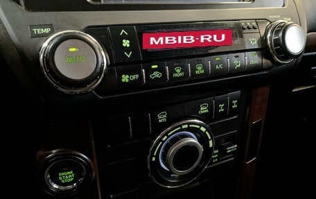 Toyota Land Cruiser Prado 150 рестайлинг 2, 2014 год, 3 500 000 рублей, 28 фотография