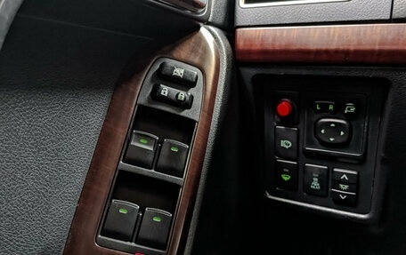 Toyota Land Cruiser Prado 150 рестайлинг 2, 2014 год, 3 500 000 рублей, 29 фотография