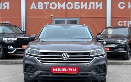 Volkswagen Touareg III, 2018 год, 3 565 000 рублей, 2 фотография