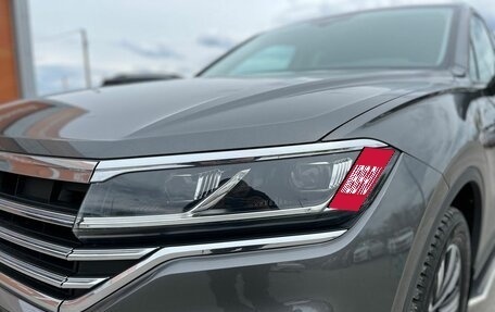 Volkswagen Touareg III, 2018 год, 3 565 000 рублей, 9 фотография
