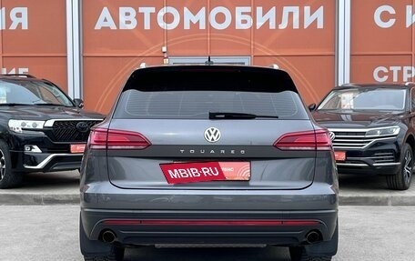 Volkswagen Touareg III, 2018 год, 3 565 000 рублей, 6 фотография