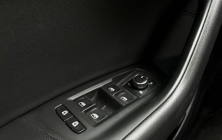 Volkswagen Touareg III, 2018 год, 3 565 000 рублей, 20 фотография