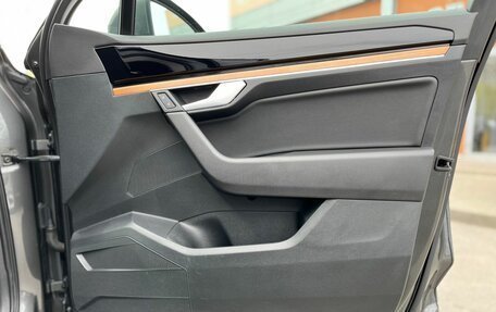 Volkswagen Touareg III, 2018 год, 3 565 000 рублей, 27 фотография