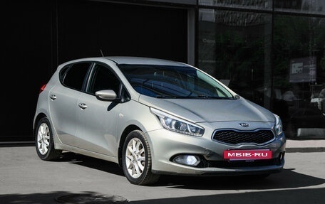 KIA cee'd III, 2015 год, 1 000 000 рублей, 3 фотография