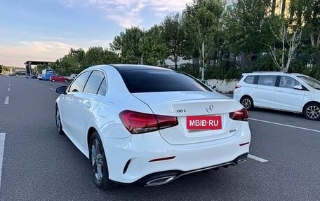 Mercedes-Benz A-Класс, 2022 год, 1 930 000 рублей, 6 фотография